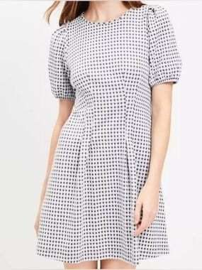 NWT Loft Gray and White Gingham Puff Sleeve Dress 8